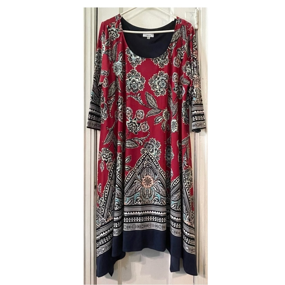 Floral Patterned Red and Navy Dress Size 1X